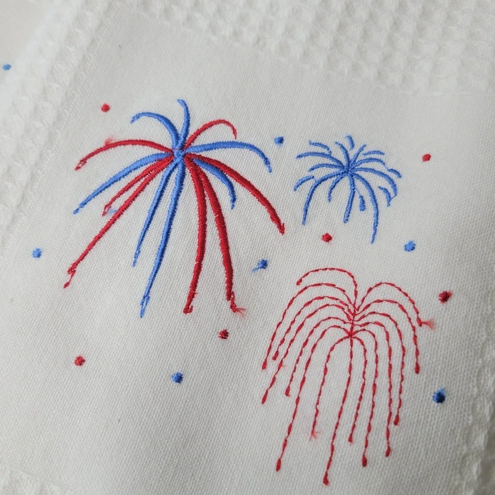 TAG Brand Dish Towel Embroidered Fireworks USA Patriotic Design White NEW RARE